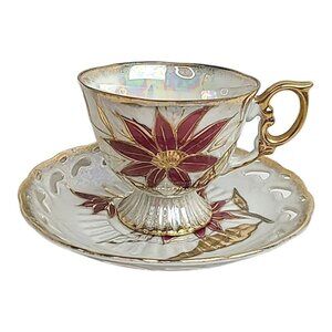 Del‎ Coronado Nasco Tea Cup & Saucer Red Flowers Gold Gilt Handpainted Vintage